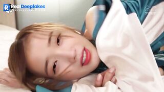 Real Fake Girl - IU day starts with beautiful cunnilingus 아이유 딥러닝 프로그램